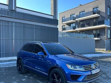 Авто Volkswagen Touareg 2017 № 8659796