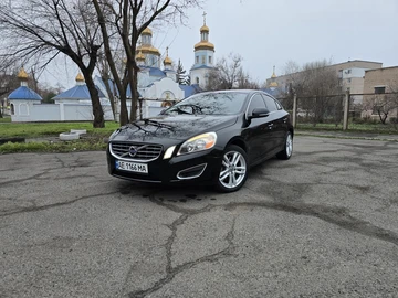 Авто Volvo S60 2012 № 8659951