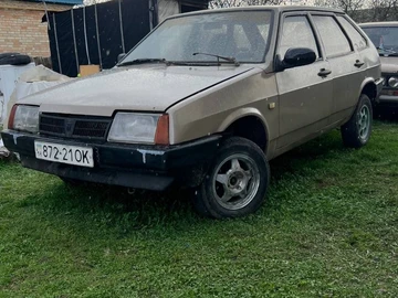 Авто ВАЗ 2109 1995 № 8659991