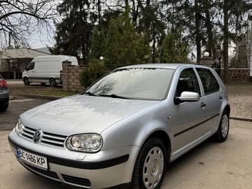 Авто Volkswagen Golf 2001 № 8660000