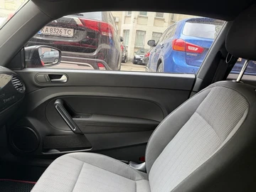 Авто Volkswagen Beetle 2014 № 8660038
