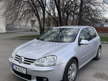 Авто Volkswagen Golf 2005 № 8660052