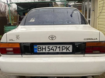Авто Toyota Corolla 1997 № 8660380