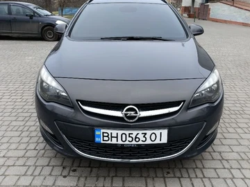 Авто Opel Astra 2015 № 8660383