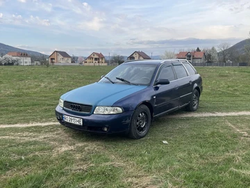 Авто Audi A4 2000 № 8660413