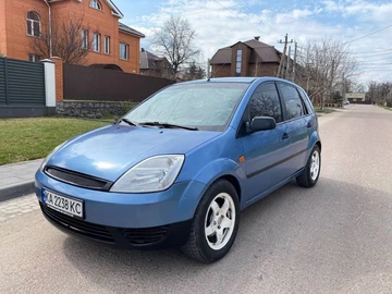 Авто Ford Fiesta 2003 № 8660610
