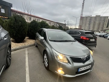 Авто Toyota Avensis 2010 № 8660828