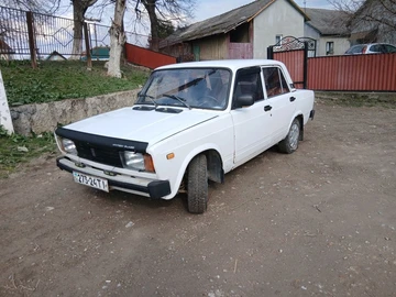 Авто ВАЗ 2105 1992 № 8660836
