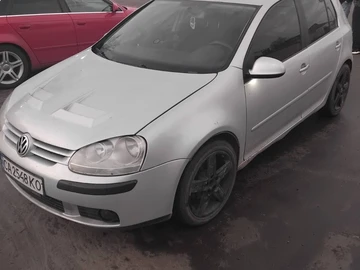 Авто Volkswagen Golf 2005 № 8660837