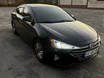 Авто Hyundai Elantra 2019 № 8660883