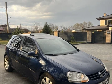 Авто Volkswagen Golf 2005 № 8661072