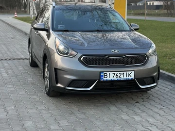 Авто KIA Niro 2017 № 8661122