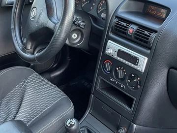 Авто Opel Astra 2008 № 8661129