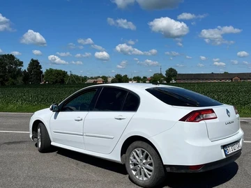 Авто Renault Laguna 2013 № 8661279