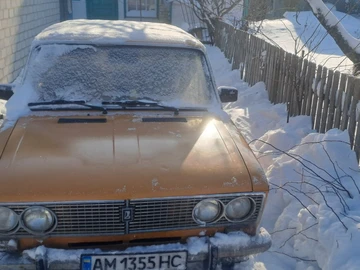 Авто ВАЗ 2103 1976 № 8661394