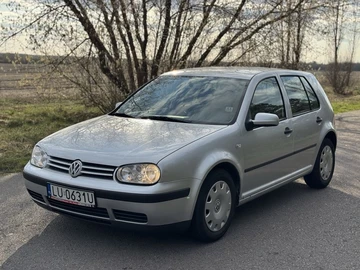 Авто Volkswagen Golf 2001 № 8661401