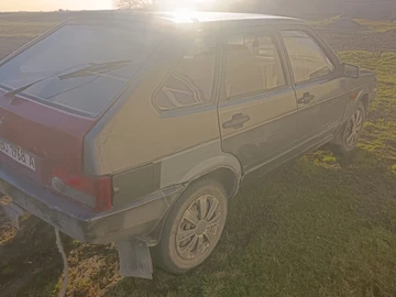Авто ВАЗ 2109 1992 № 8661540