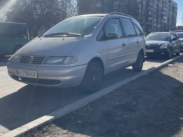 Авто Volkswagen Sharan 1999 № 8661818