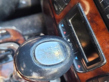 Авто Mercedes 220 2004 № 8661820
