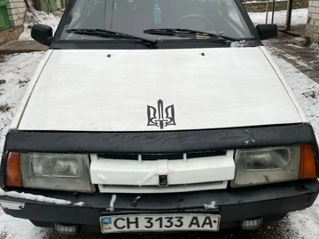 Авто ВАЗ 2109 1993 № 8661841