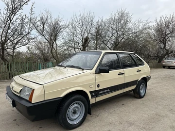 Авто ВАЗ 2109 1987 № 8661983