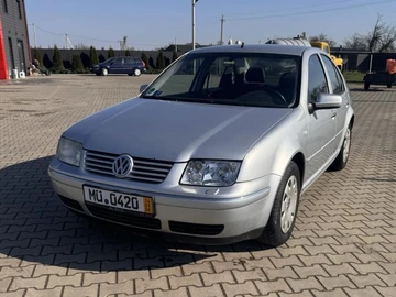 Авто Volkswagen Bora 2004 № 8661992
