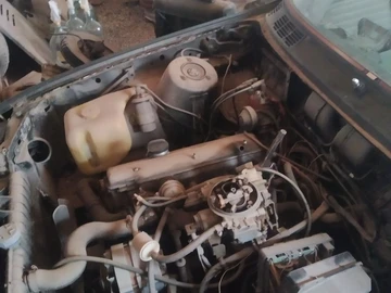Авто BMW 02 E10  1985 № 8662254