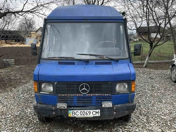 Авто Mercedes T-Mod  1996 № 8662303
