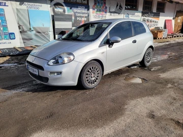 Авто Fiat Punto 2012 № 8662315