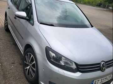 Авто Volkswagen Touran 2012 № 8662316