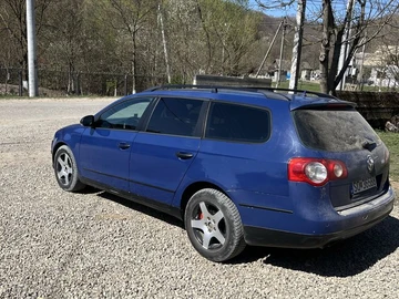 Авто Volkswagen Passat Variant 2006 № 8662543