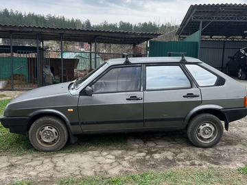 Авто ВАЗ 2109 1991 № 8662557