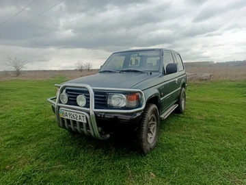 Авто Mitsubishi Pajero 1993 № 8662582