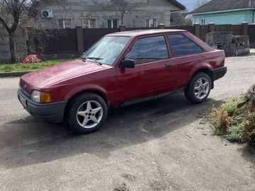 Авто Ford Escort 1989 № 8662604