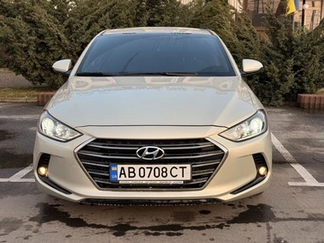 Авто Hyundai Elantra 2018 № 8662828