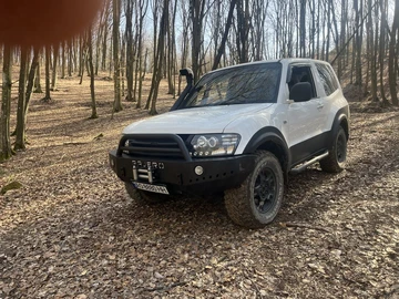 Авто Mitsubishi Pajero 2000 № 8663056