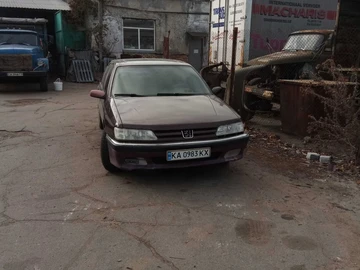 Авто Peugeot 605 1993 № 8663423