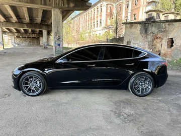 Авто Tesla Model 3 2018 № 8663445