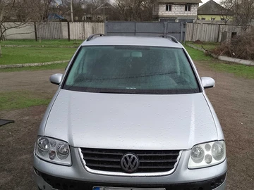 Авто Volkswagen Touran 2005 № 8663677