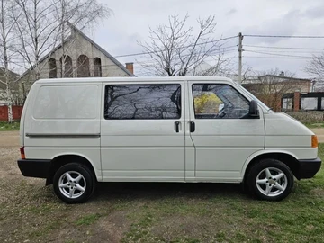 Авто Volkswagen Transporter 1999 № 8663752