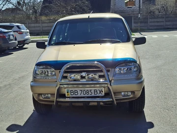 Авто Chevrolet Niva 2004 № 8663791