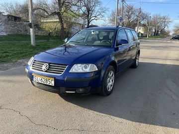 Авто Volkswagen Passat Variant 2004 № 8664030