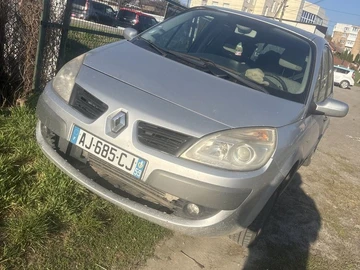 Авто Renault Scenic Ii 2007 № 8664061