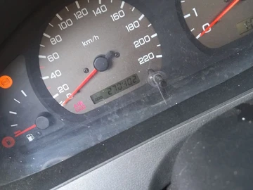 Авто Nissan Sunny 1992 № 8664095