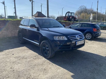 Авто Volkswagen Touareg 2004 № 8664109