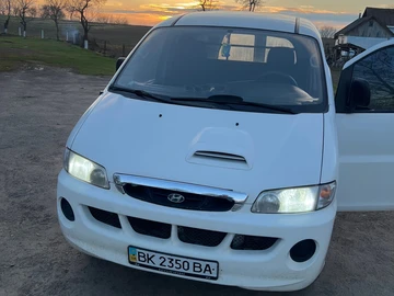 Авто Hyundai H1 Starex  2004 № 8664358