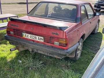 Авто Opel Ascona 1985 № 8664388