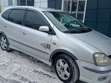 Авто Nissan Almera Tino 2002 № 8664403