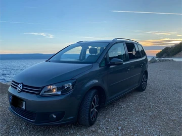 Авто Volkswagen Touran 2012 № 8664406