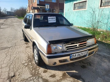 Авто ВАЗ 2109 1993 № 8664430